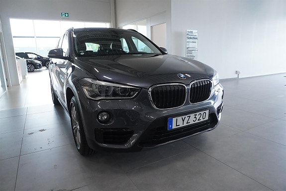 BMW X1 5 of 5