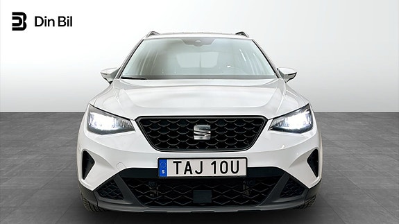 Seat Arona 4 of 5