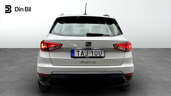 Seat Arona 5 of 5