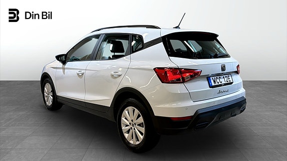 Seat Arona 3 of 5