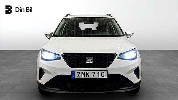 Seat Arona 4 of 5