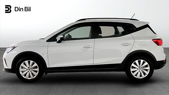 Seat Arona 2 of 5