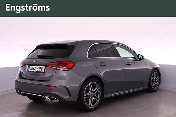 Mercedes-Benz A180 3 of 5
