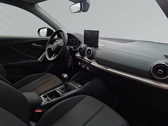 Audi Q2 5 of 5