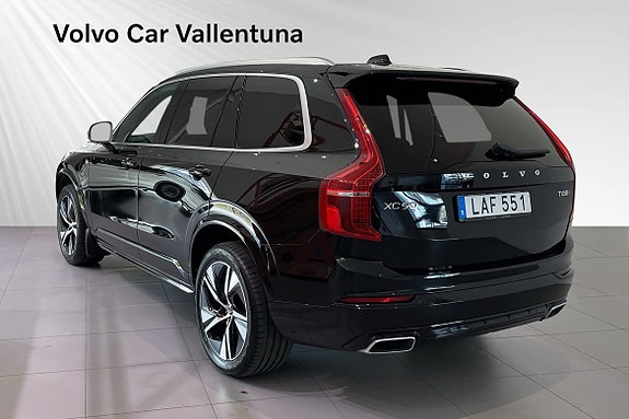 Volvo XC90 4 of 30