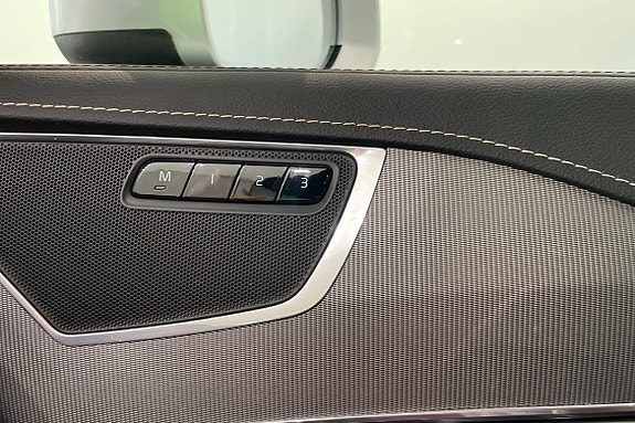 Volvo XC90 22 of 30