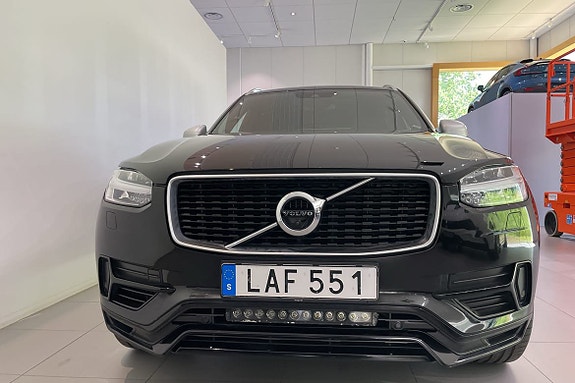 Volvo XC90 25 of 30