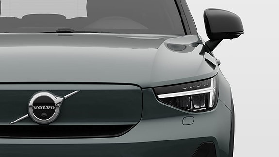 Volvo EX40 15 of 27