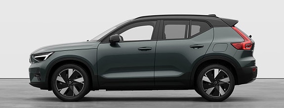 Volvo EX40 18 of 27