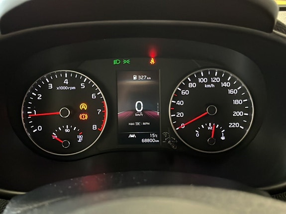 Kia Picanto 10 of 15