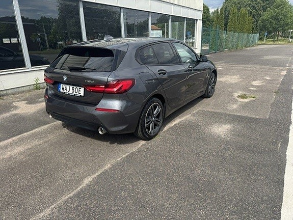 BMW 118d 5 of 5