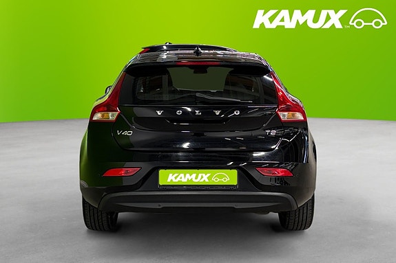 Volvo V40 5 of 5