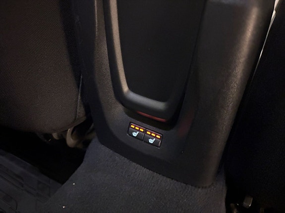 Volvo V40 19 of 23
