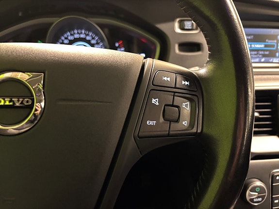 Volvo V40 21 of 23