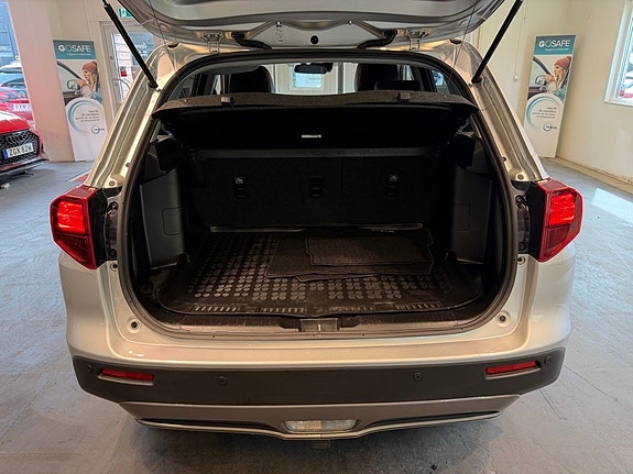 Suzuki Vitara 27 of 29