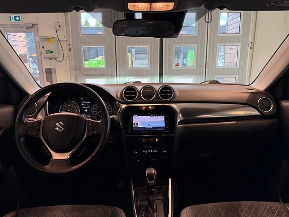 Suzuki Vitara 4 of 5