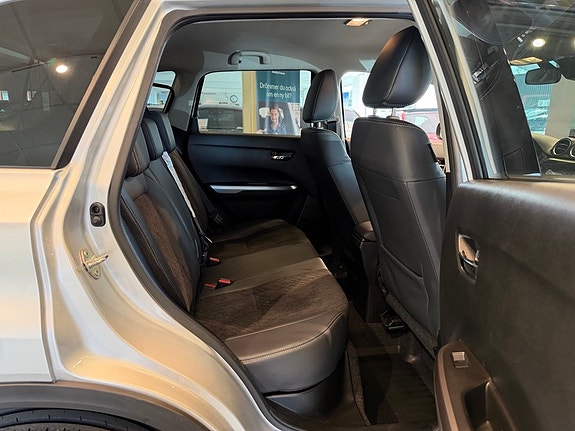 Suzuki Vitara 23 of 29