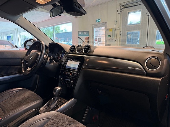Suzuki Vitara 8 of 29
