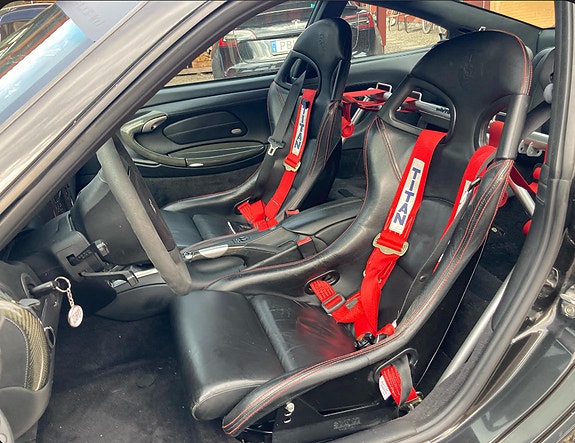 Porsche 911 Turbo 3 of 3