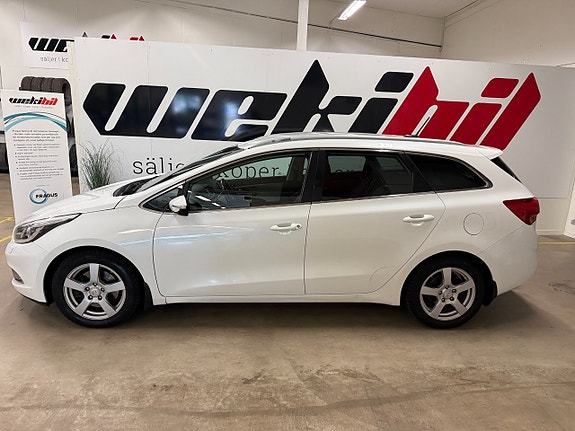 Kia Ceed 2 of 5