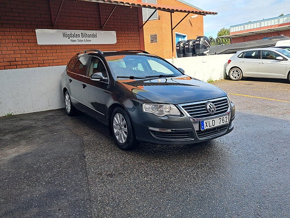 Volkswagen Passat 3 of 5