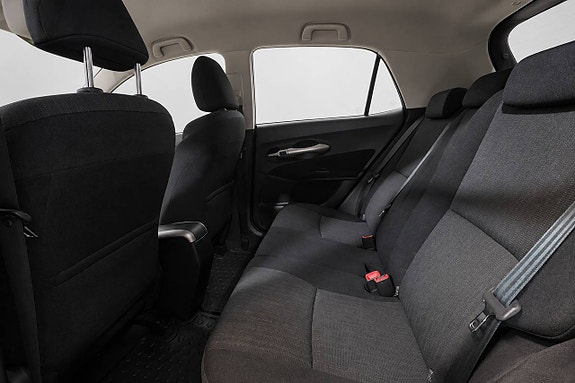 Toyota Auris 20 of 21