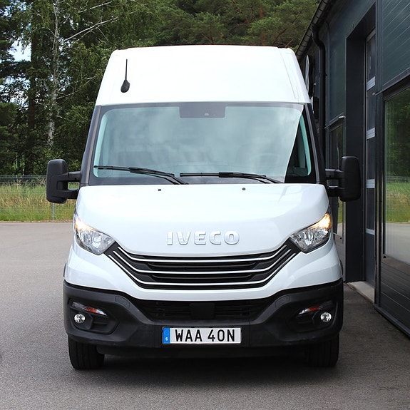Iveco Daily 8 of 25