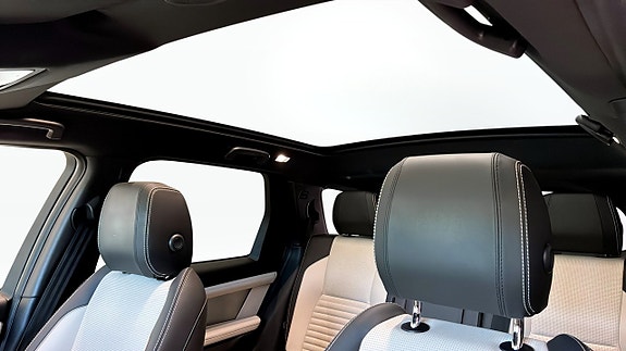 Land Rover Discovery Sport 12 of 13