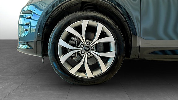 Land Rover Discovery Sport 9 of 13
