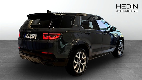 Land Rover Discovery Sport 2 of 5