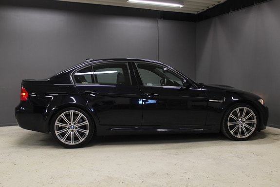 BMW M3 6 of 13
