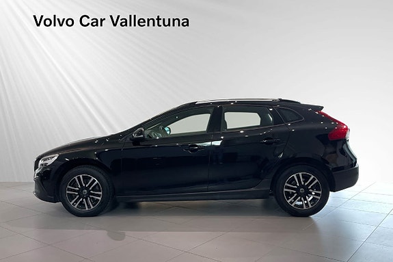 Volvo V40 Cross Country 3 of 5