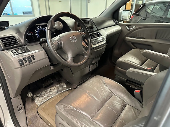 Honda Odyssey 11 of 15