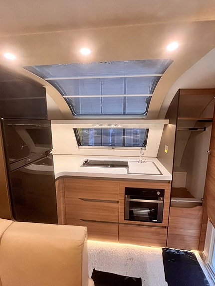 ADRIA ALPINA 663 HT. Mängder av extra utrusning, se ned.2019 10 of 12