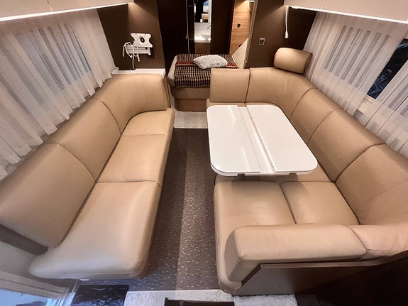 ADRIA ALPINA 663 HT. Mängder av extra utrusning, se ned.2019 7 of 12