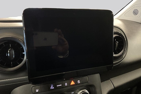 Mercedes-Benz eCitan 11 of 18