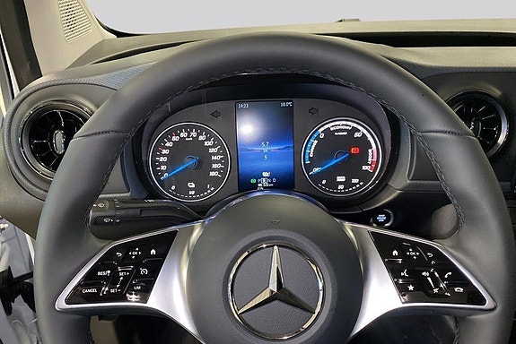 Mercedes-Benz eCitan 7 of 18