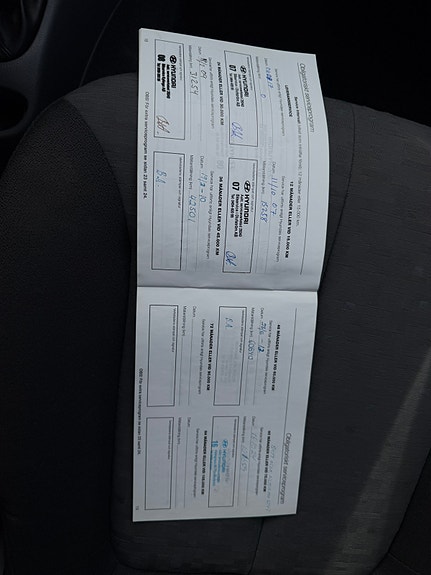 Hyundai Accent 15 of 17