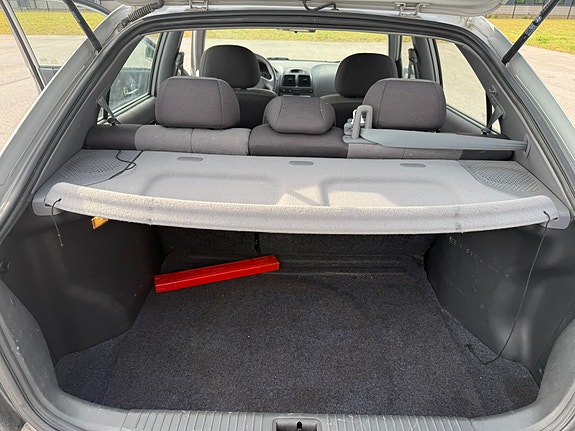 Hyundai Accent 14 of 17