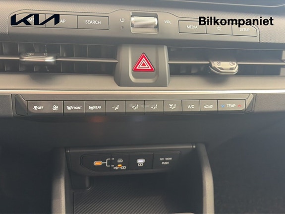 Kia K4 13 of 14