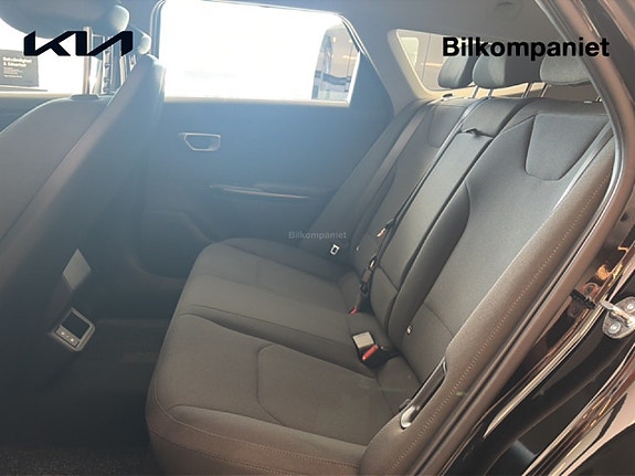 Kia K4 9 of 14