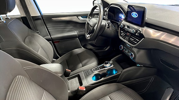 Ford Kuga 3 of 5