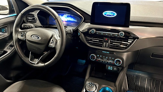 Ford Kuga 4 of 5