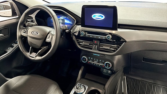 Ford Kuga 4 of 5