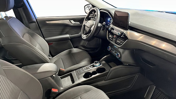 Ford Kuga 3 of 5