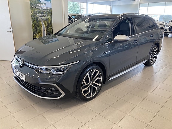 Volkswagen Golf I 3 of 25