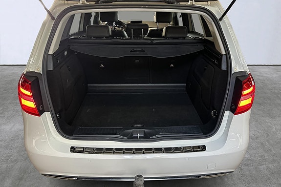 Mercedes-Benz B220 17 of 25