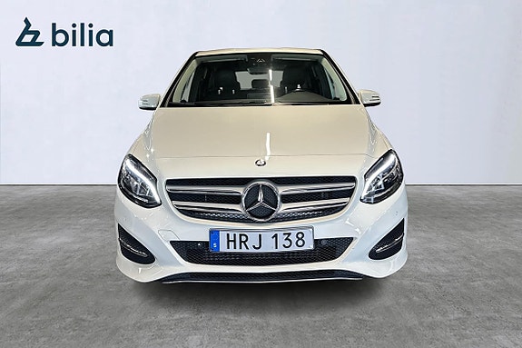 Mercedes-Benz B220 15 of 25