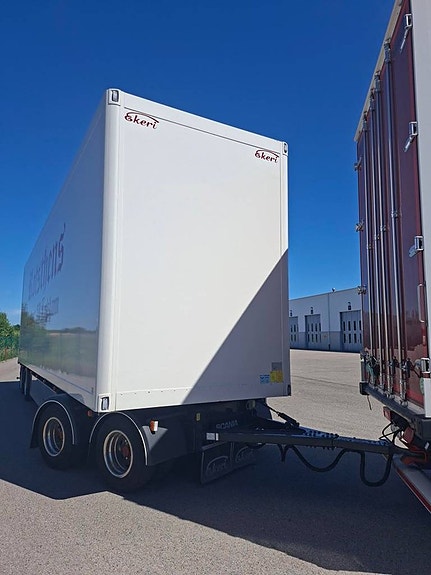 Mycket fin Ekeri släp med transportskåp 6 of 6