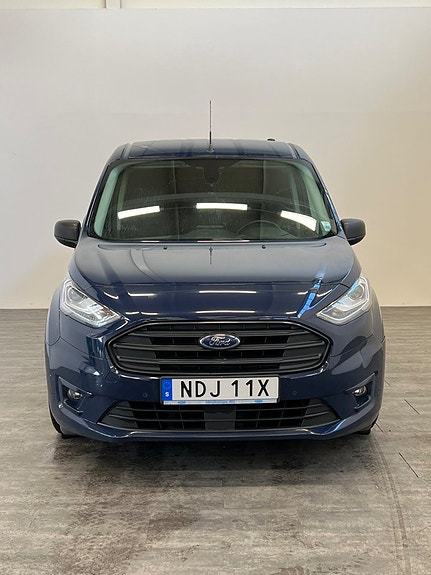 Ford Transit Connect 2 of 5